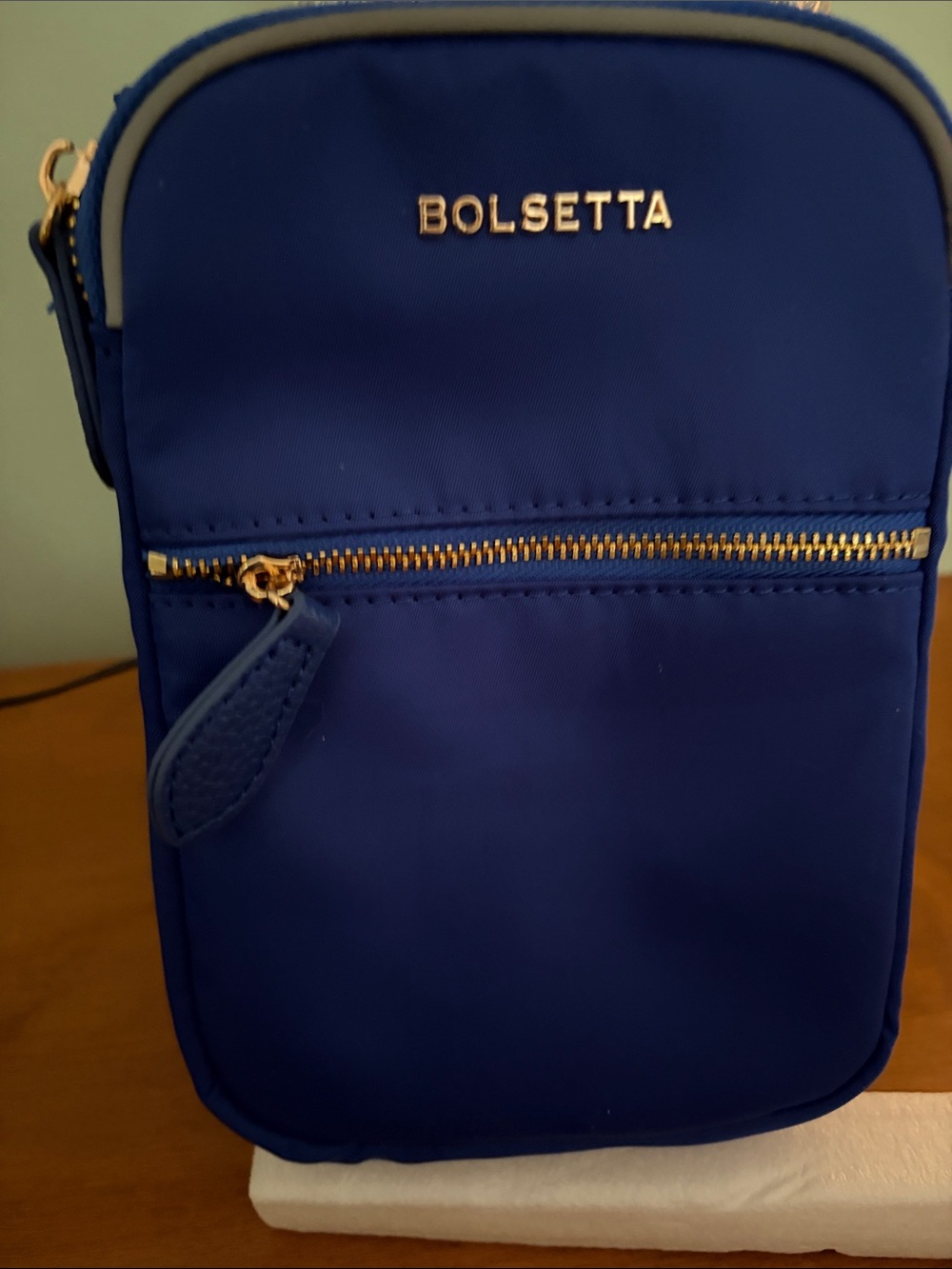 Bolsetta woman’s/mens  Bag in Navy Blue magnetic hands free bag